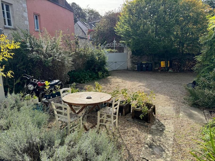 Petite Maison Independante Avec Parking Vétheuil 外观 照片